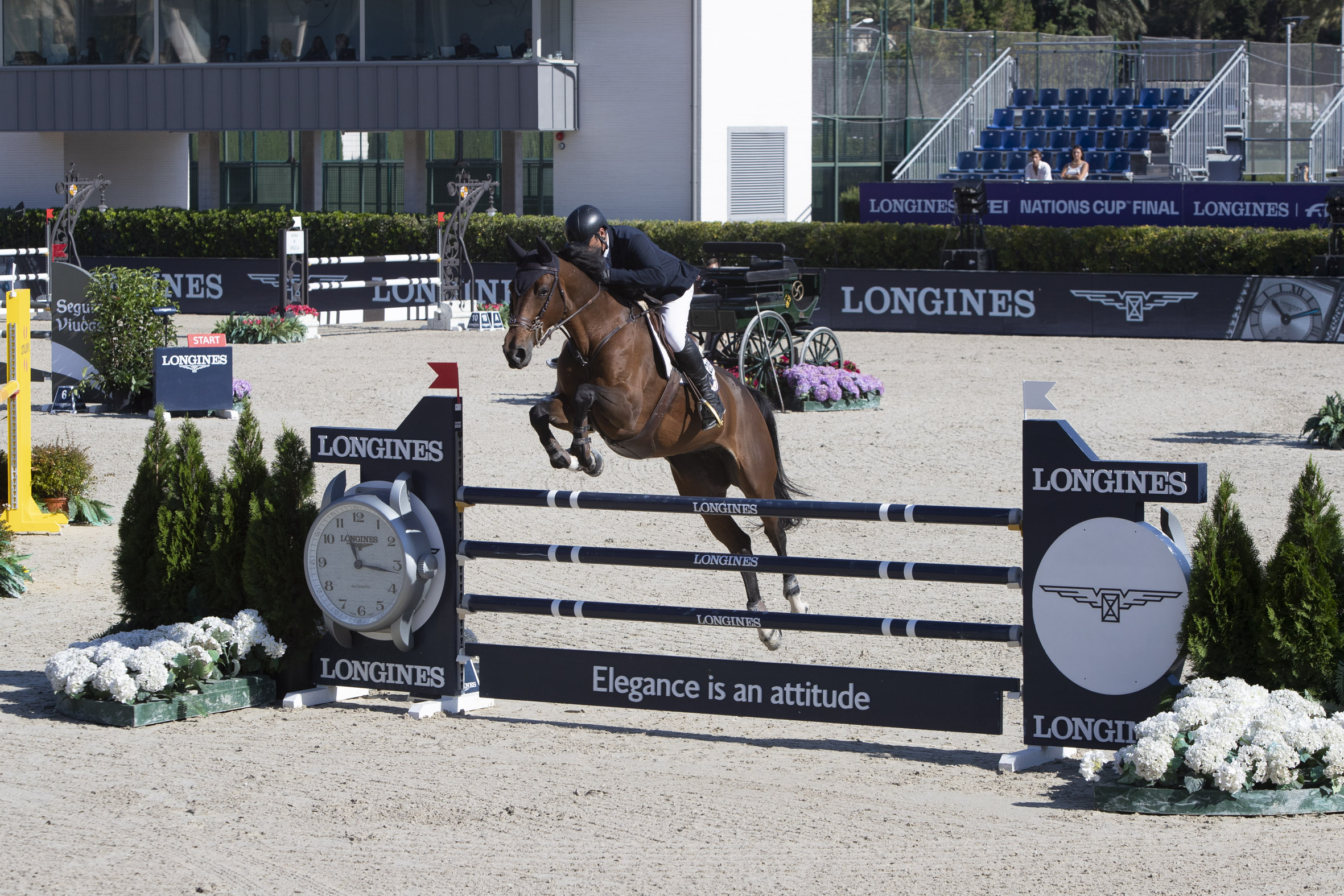 Salto a caballo en el 112.º Concurso de Saltos Internacional - Patrocinador oficial Longines