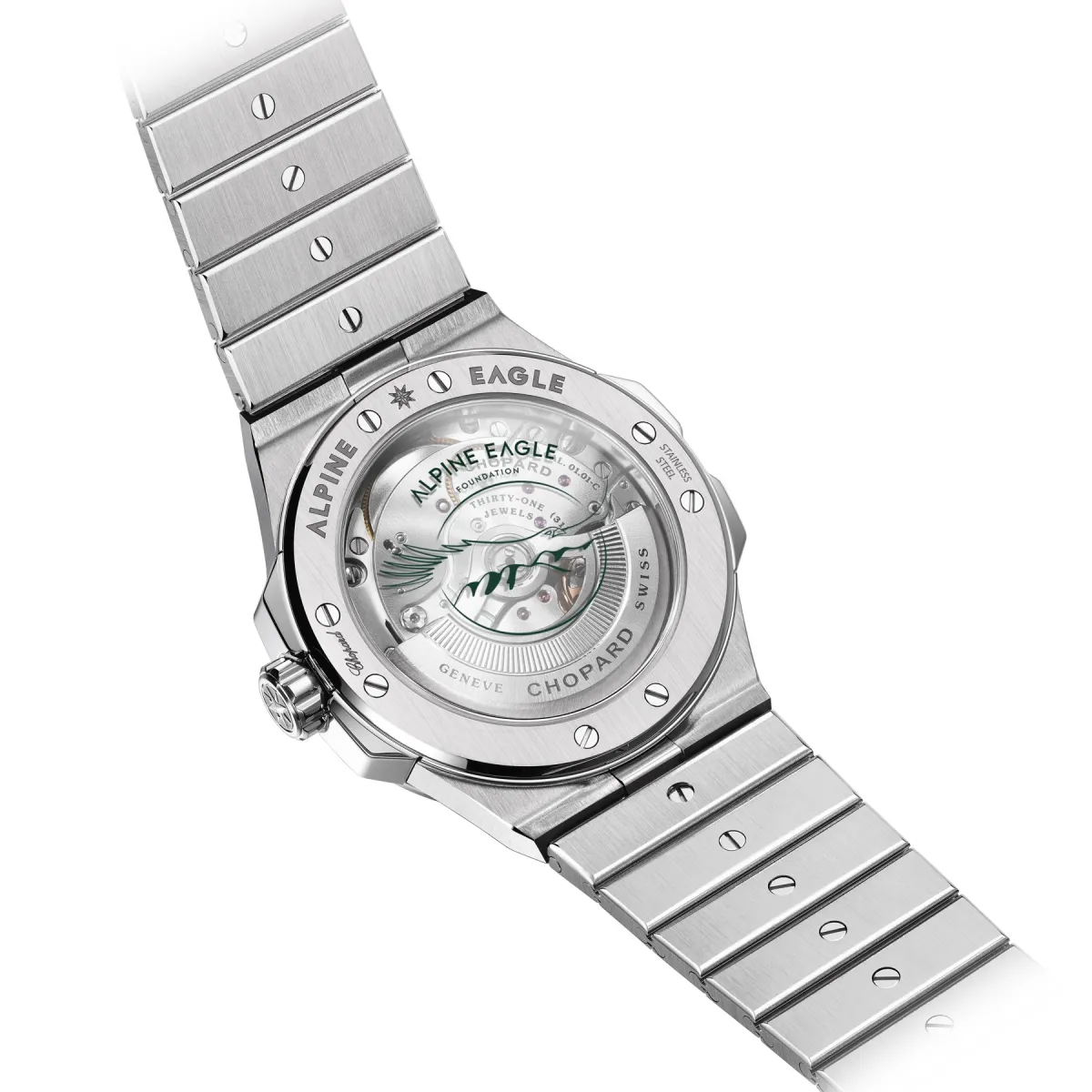 Fondo de zafiro del Alpine Eagle 41 con el movimiento Chopard 01.01-C y el grabado Alpine Eagle Foundation