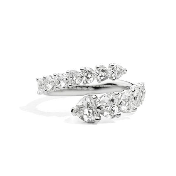 Anell d'or blanc de 18 qt amb diamants escalonats talla brillant Recarlo