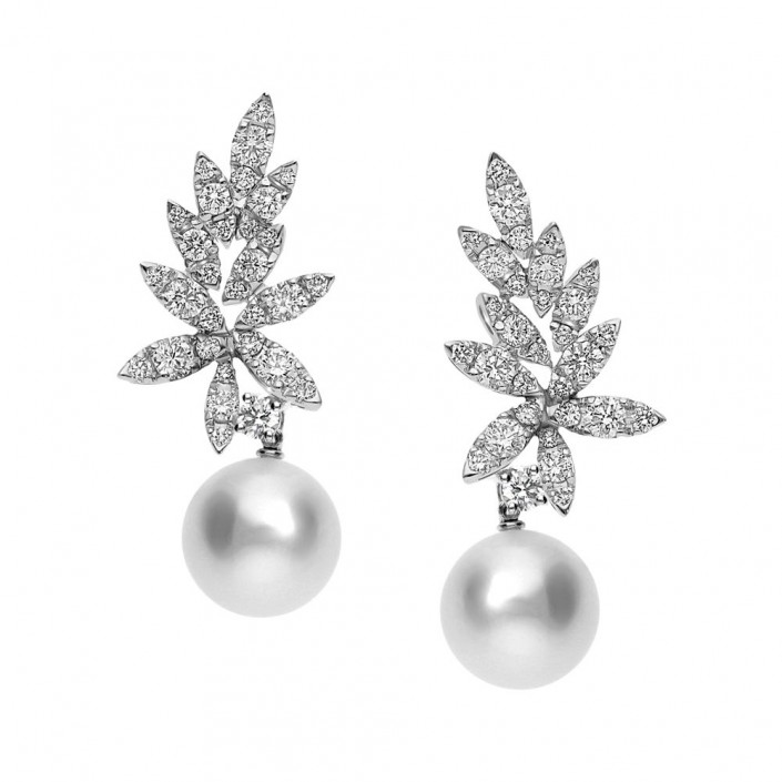 White gold earrings with diamonds and natural pearls Flame Leo Pizzo