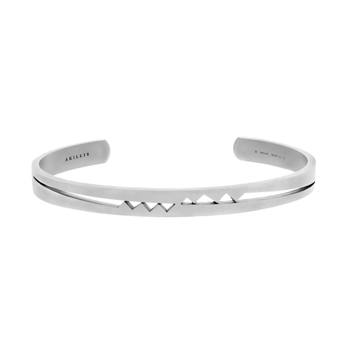Akillis Capture luxury jewellery inspired by love