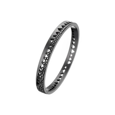 Akillis Capture luxury jewellery inspired by love