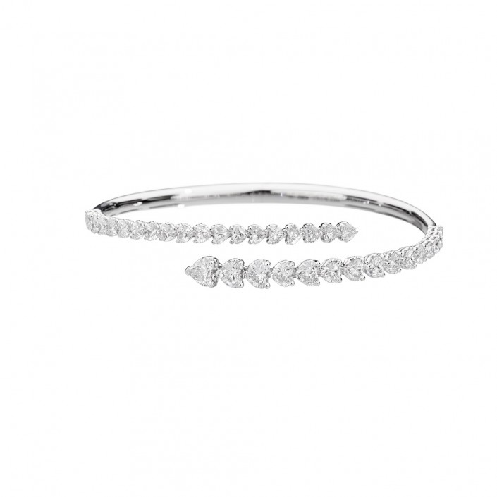 18 kt white gold bracelet and brilliant-cut heart-shaped diamonds tiered Recarlo