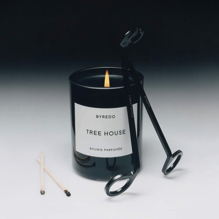 Vela perfumada "Tree House" de Byredo