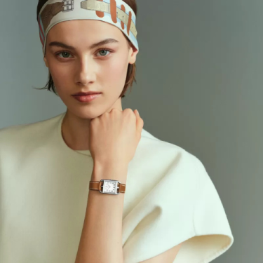 Hermès Cape Cod Small 23 x 31mm Watch with Barénia Leather Strap