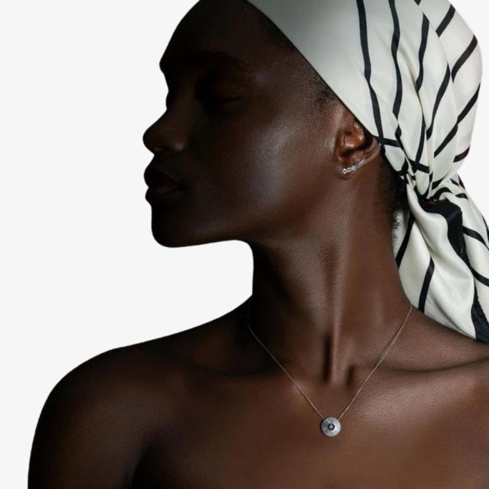 Collier Mini Luna en or blanc avec diamant de La Brune et La Blonde