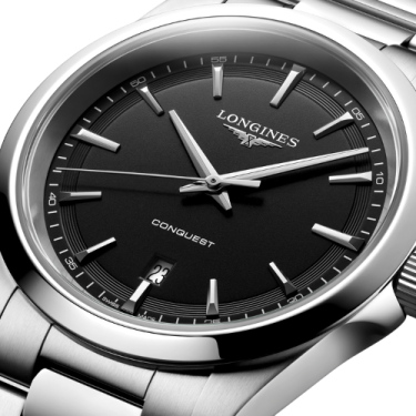 Longines Conquest Quartz 41 mm Cadran Noir Sablé et Bracelet Acier
