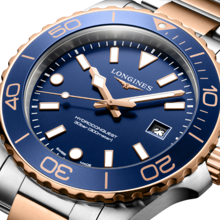 Longines HydroConquest Quartz 42 mm amb Esfera Blava Arenada, Agulles Rosa i Acer amb PVD Vermell