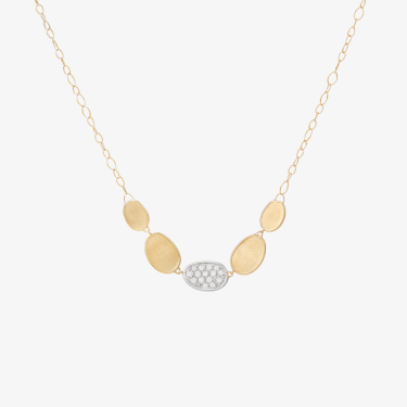 Collar Lunaria con cadena ajustable y hoja central pavé Marco Bicego 