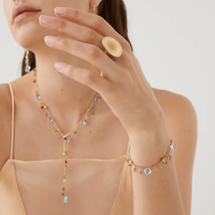 Paradise single-strand bracelet with heart-cut stones and gold Marco Bicego