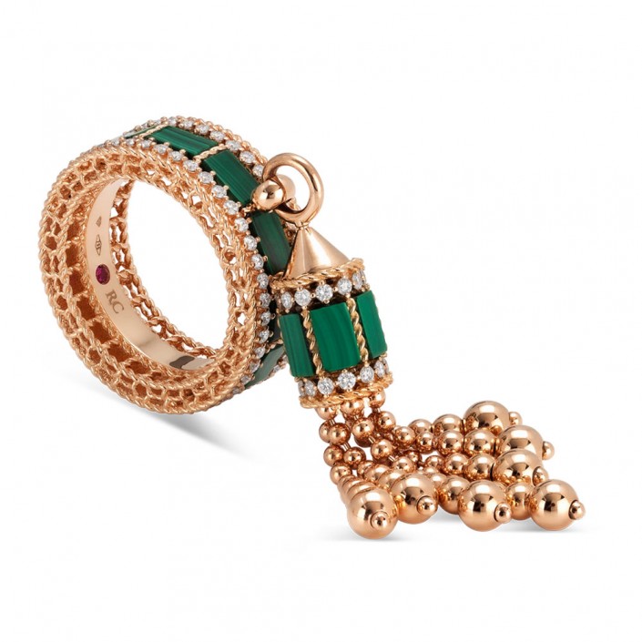 Art Deco ring with malachite and diamonds