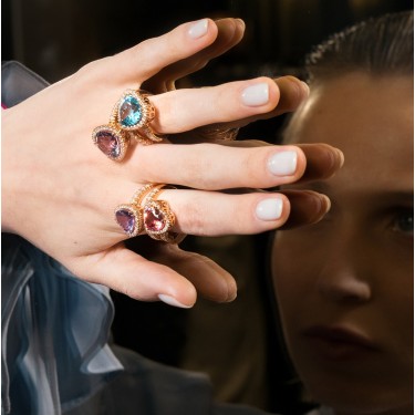 Precious gemstone rings from Suïssa Joiers