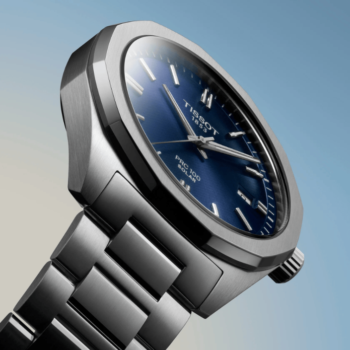 Reloj PRC 100 Solar Quartz 39 mm con esfera azul Tissot