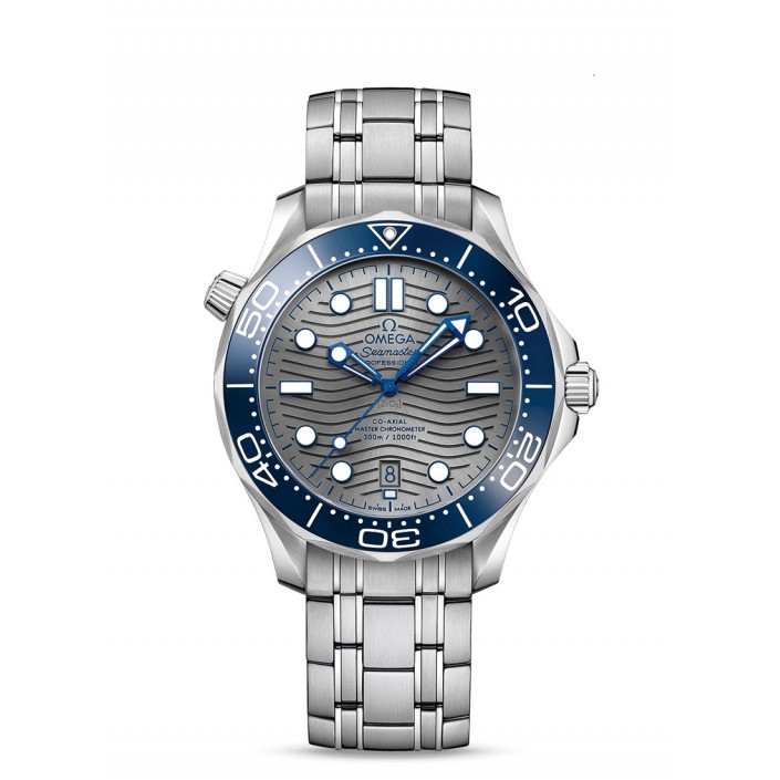 Steel watch and blue dial Seamaster Diver 300m Omega