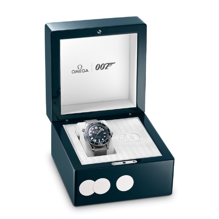 Montre en acier James Bond 60e anniversaire Seamaster 300 Omega