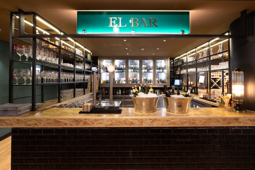El Bar